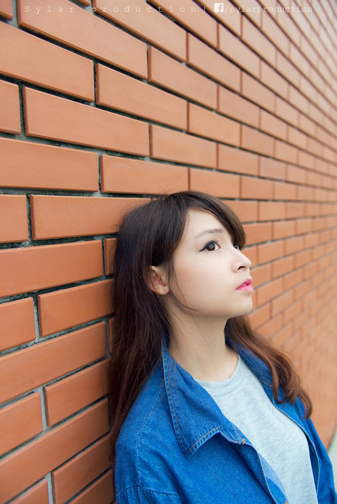 《年轻的嫂子》